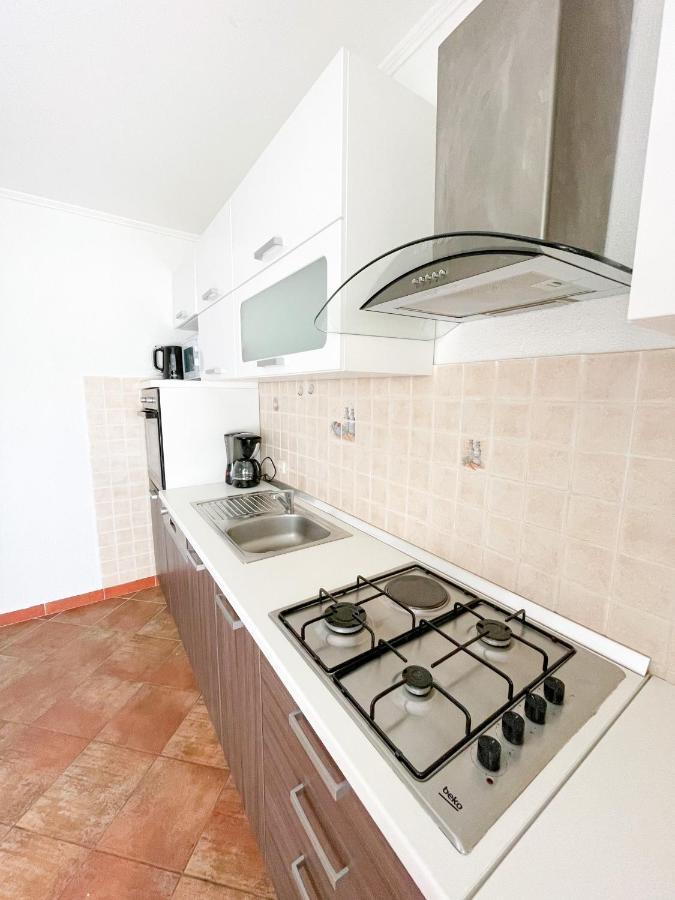 Beautiful Secluded Area Near Novalja Vacation House With Pool And Sea View Villa Lara Exterior photo